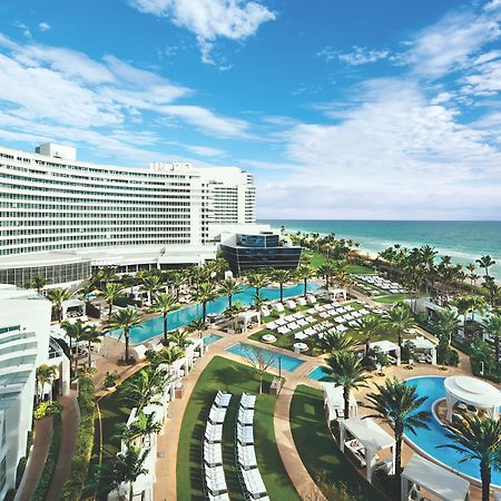 Fontainebleau Miami Beach Exterior photo Hilton San Diego Bayfront