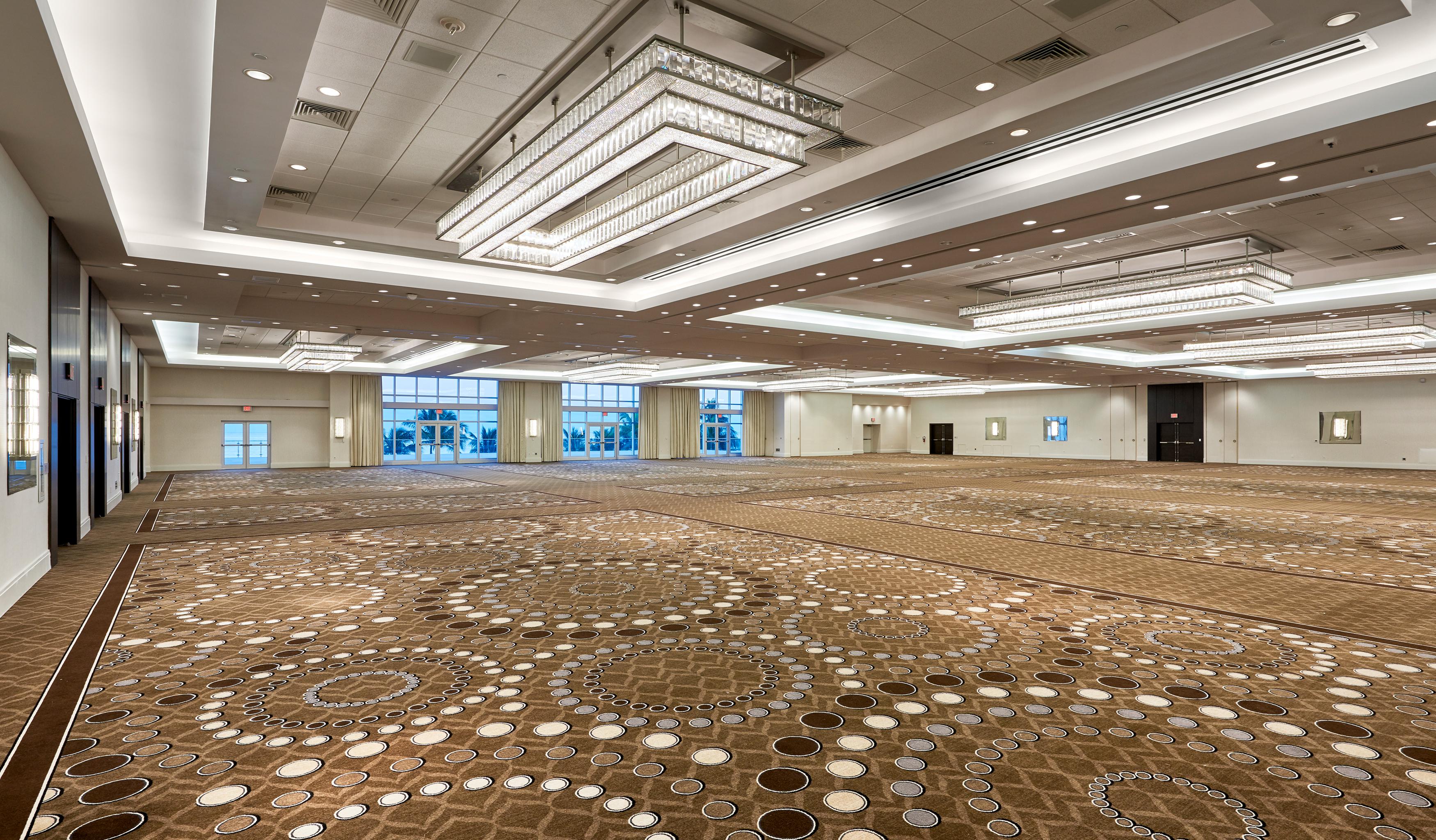 Fontainebleau Miami Beach Exterior photo The Grand Ballroom